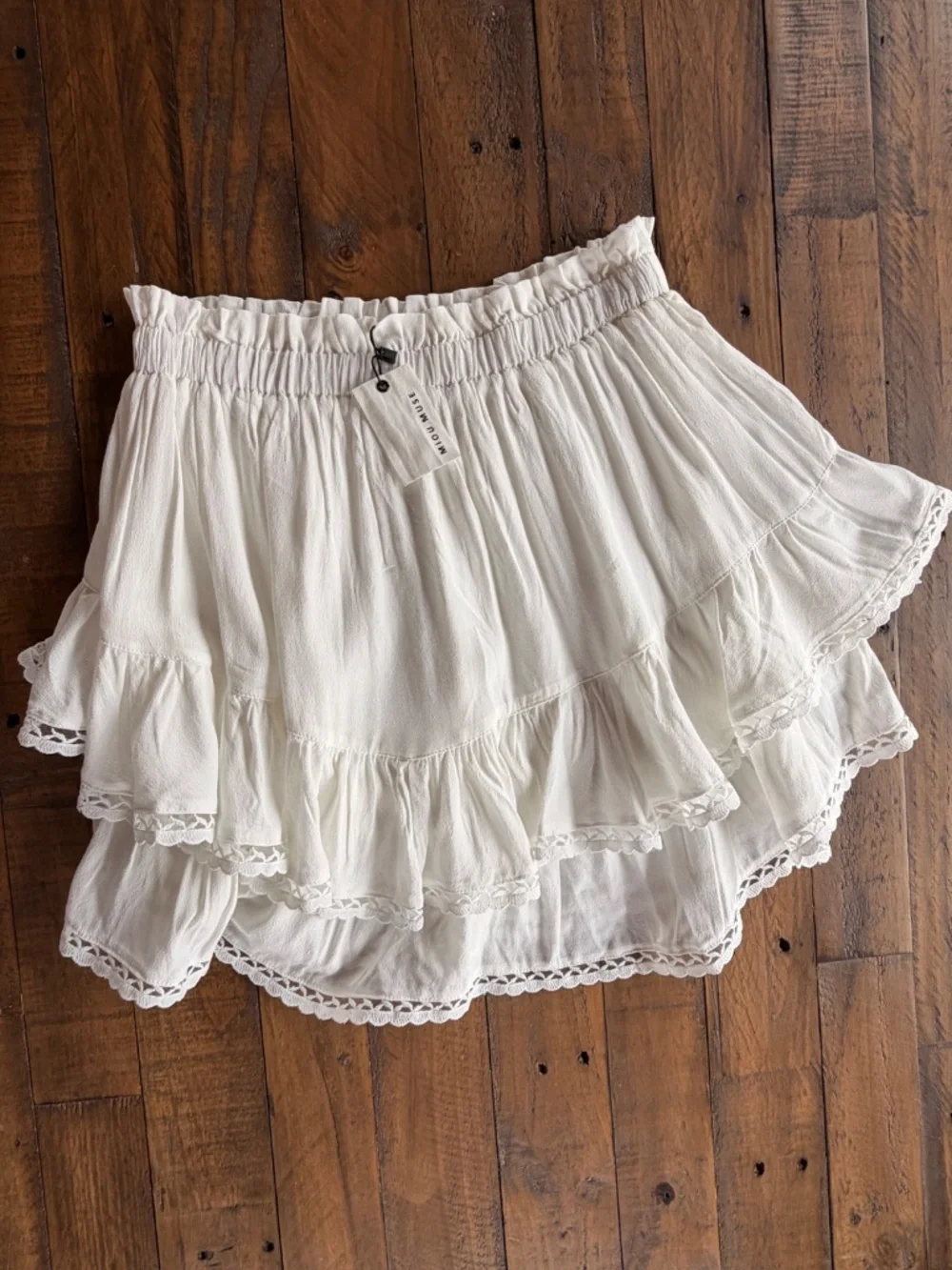 Miou Muse White Tiered Ruffle Mini Skirt | Lace Trim Boho Skirt NWT Size L - Picture 5 of 5